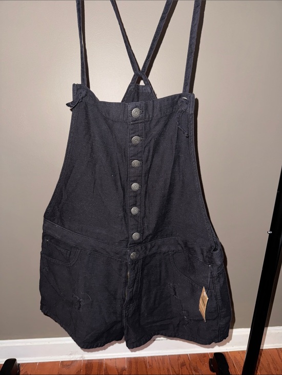 American Eagle Outfitters Pants - American Eagle Outfitters Black Denim Button-Front Short Overalls
